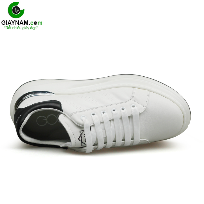 Giày thể thao nam trắng đế cao; GC22602T6